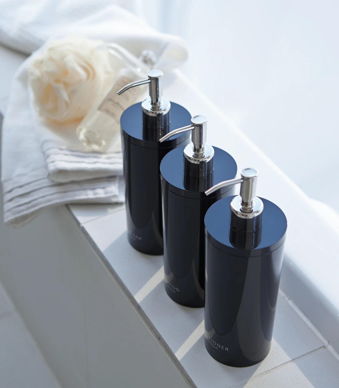 Round Shower Dispenser - Three Styles - Image 19